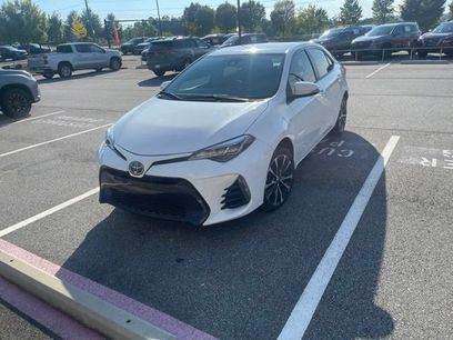 Used 2019 Toyota Corolla SE w/ Carpet Mat Package (TMS)