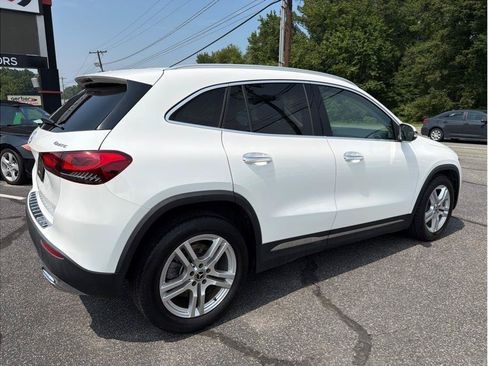 Used 2021 Mercedes-Benz GLA 250 4MATIC image 6