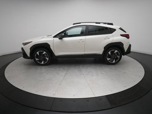 Certified 2025 Subaru Crosstrek 2.5i Limited w/ Crosstrek Mirror Package image 22