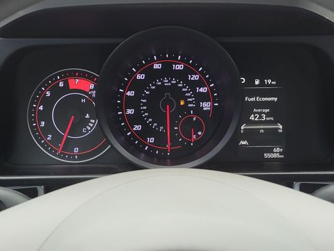Used 2022 Hyundai Elantra SEL FWD image 26