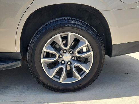 Used 2022 Chevrolet Tahoe LT RWD image 33