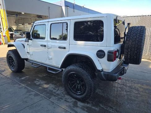 Used 2021 Jeep Wrangler Unlimited Rubicon AWD/4WD image 6