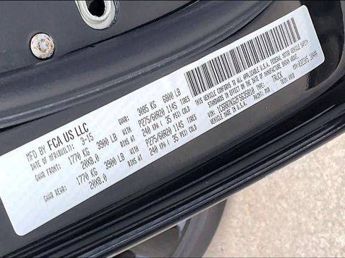 Used 2015 RAM 1500 Express AWD/4WD image 33