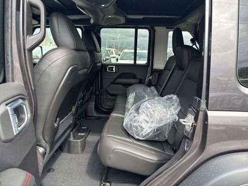 New 2026 Jeep Wrangler Unlimited Rubicon 392 AWD/4WD image 23