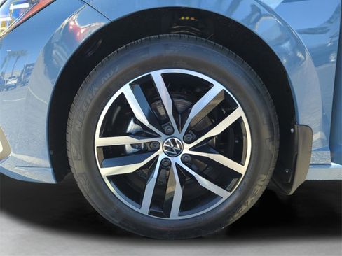 New 2026 Volkswagen Jetta SE image 47