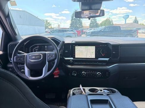 Used 2024 GMC Sierra 1500 Elevation AWD/4WD image 6