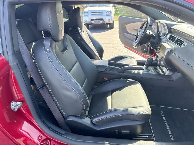 Certified 2015 Chevrolet Camaro SS w/ RS Package RWD image 27