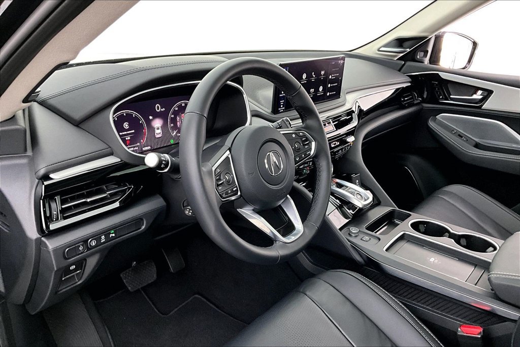 Used 2026 Acura MDX w/ Technology Package FWD image 16
