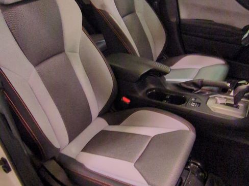 Used 2023 Subaru Crosstrek 2.0i Premium AWD/4WD image 11