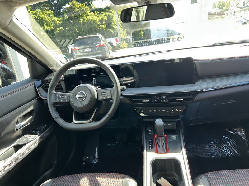 Used 2026 Nissan Kicks SR w/ Cold Weather Package AWD/4WD image 20