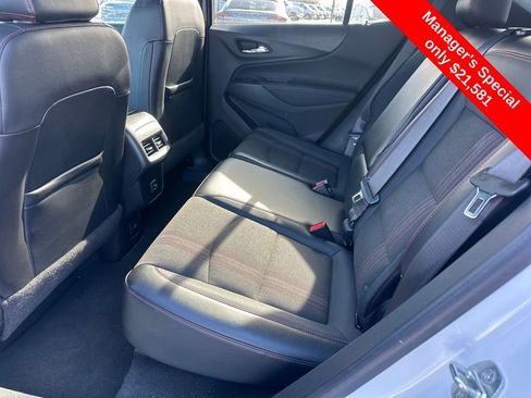 Used 2022 Chevrolet Equinox RS w/ Infotainment Package image 17