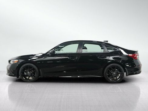 Used 2024 Honda Civic Sport image 2
