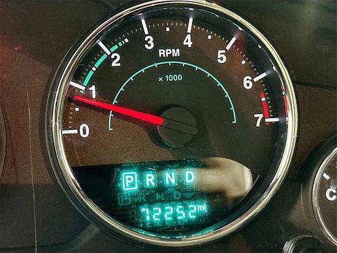 Used 2017 Jeep Wrangler Sport image 12