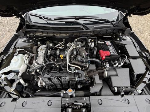 Used 2025 Nissan Altima 2.5 SV image 32