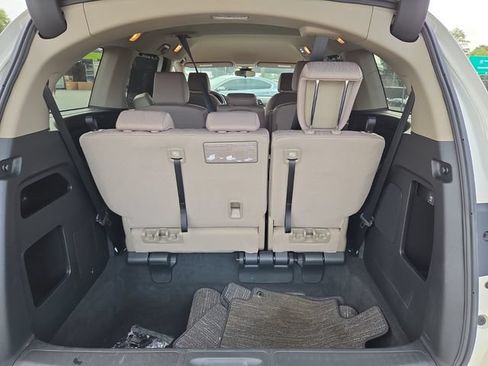 Used 2024 Honda Odyssey EX image 16