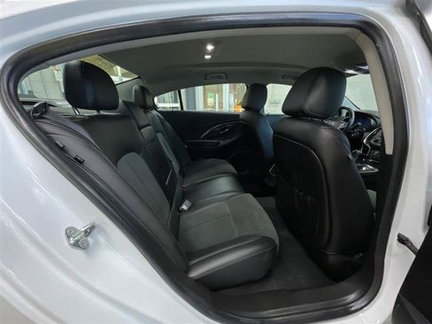Used 2016 Buick LaCrosse FWD image 24