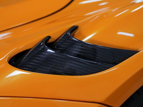 Used 2021 McLaren 765LT RWD image 15