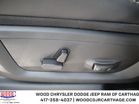 New 2026 RAM 2500 Laramie AWD/4WD image 13
