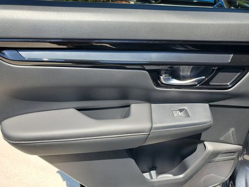 Used 2025 Honda CR-V EX-L image 14