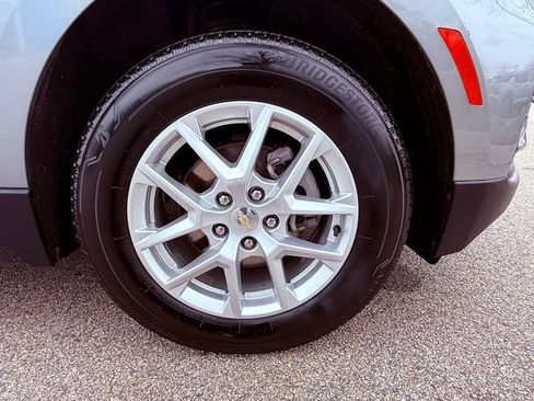 Used 2023 Chevrolet Equinox LS w/ LS Convenience Package AWD/4WD image 33