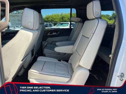 New 2026 GMC Yukon XL Denali w/ Sun & Power Step Package AWD/4WD image 11