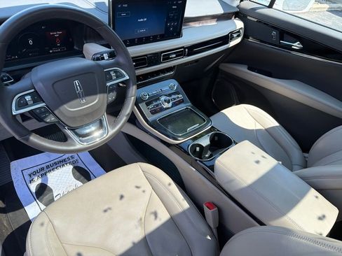 Used 2023 Lincoln Nautilus Reserve AWD/4WD image 29