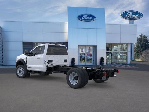 New 2026 Ford F550 4x4 Regular Cab Super Duty image 4
