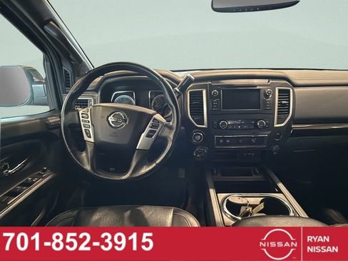 Certified 2019 Nissan Titan SL w/ Midnight Edition image 18
