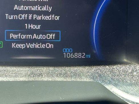 Used 2021 Toyota RAV4 SE w/ Weather & Moonroof Package AWD/4WD image 32