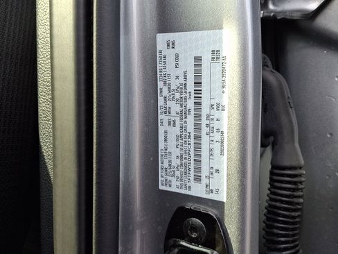 Used 2023 Ford F150 Lariat w/ Equipment Group 502A High image 27