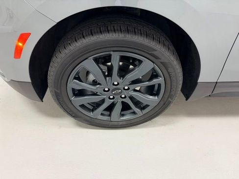 Certified 2024 Chevrolet Equinox RS AWD/4WD image 19