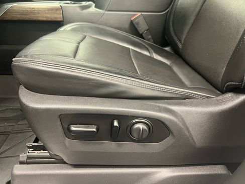 Used 2020 Chevrolet Silverado 1500 High Country image 7