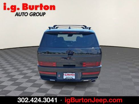 Used 2025 Hyundai Santa Fe Calligraphy AWD/4WD image 5