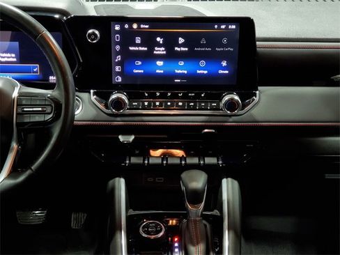 Certified 2024 Chevrolet Colorado Z71 w/ Z71 Convenience Package 2 image 16