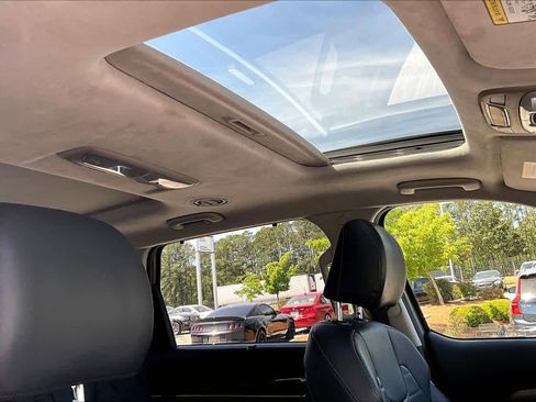 Used 2020 Kia Telluride SX w/ SX Prestige Package image 13