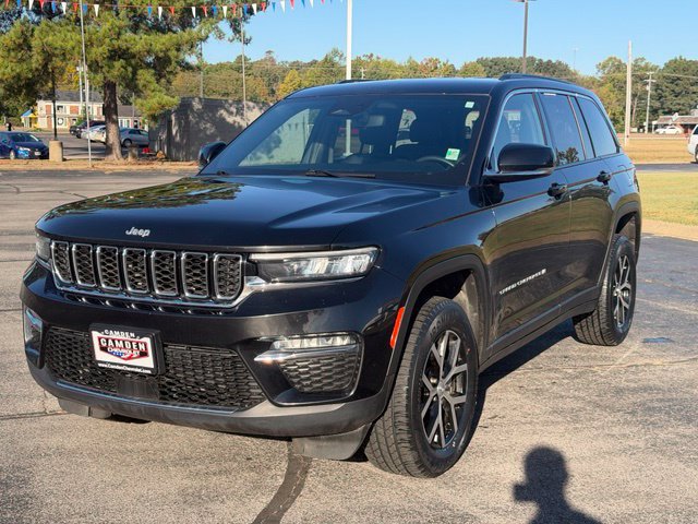 Used 2024 Jeep Grand Cherokee Limited AWD/4WD image 5