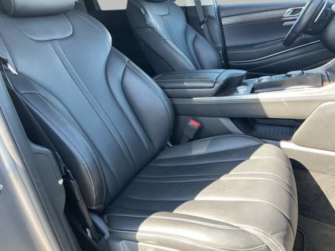 Used 2024 Genesis GV80 2.5T AWD/4WD image 27