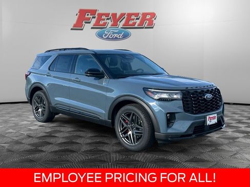 New 2026 Ford Explorer ST w/ Sun And Sound Package AWD/4WD image 3