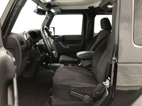 Used 2013 Jeep Wrangler Sport image 10