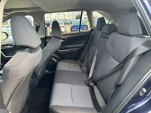 Used 2025 Toyota RAV4 XLE image 24