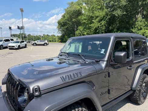 Used 2023 Jeep Wrangler Sport AWD/4WD image 7