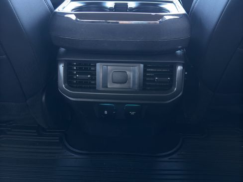 Used 2024 Ford F150 Lariat image 28