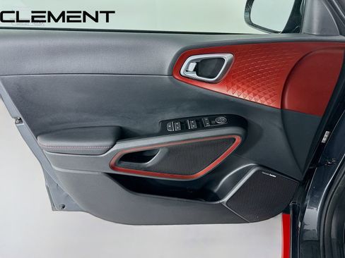 Used 2020 Kia Soul GT-Line Turbo FWD image 29