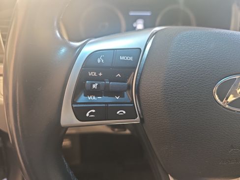 Used 2018 Hyundai Sonata SE FWD image 16
