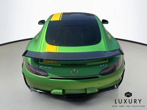 Used 2020 Mercedes-Benz AMG GT R image 3