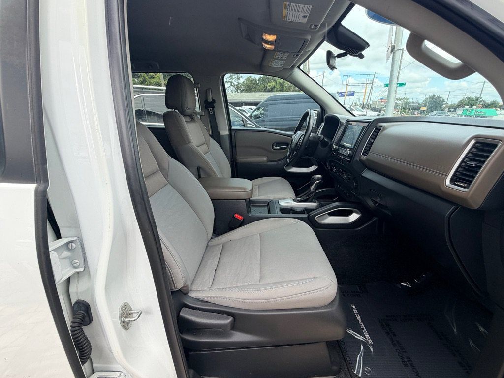 Used 2022 Nissan Frontier SV AWD/4WD image 20