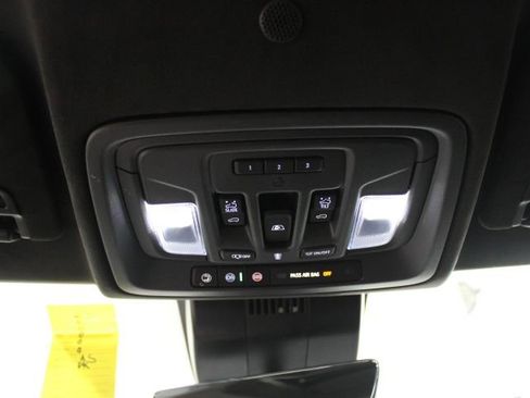 Used 2025 GMC Sierra 1500 AT4X AWD/4WD image 46