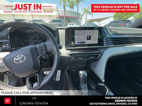Used 2026 Toyota Camry SE FWD image 8