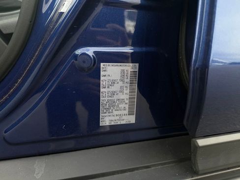 Used 2019 Nissan Rogue S w/ Special Edition Package FWD image 31