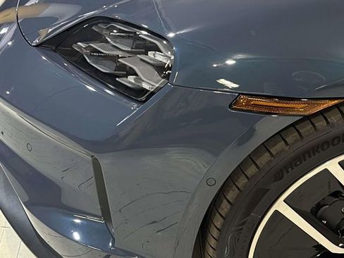 New 2026 Porsche Taycan image 5